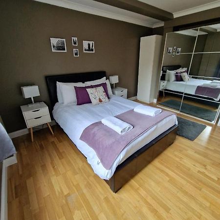 3 Bedrooms Flat Near Russell Square لندن المظهر الخارجي الصورة