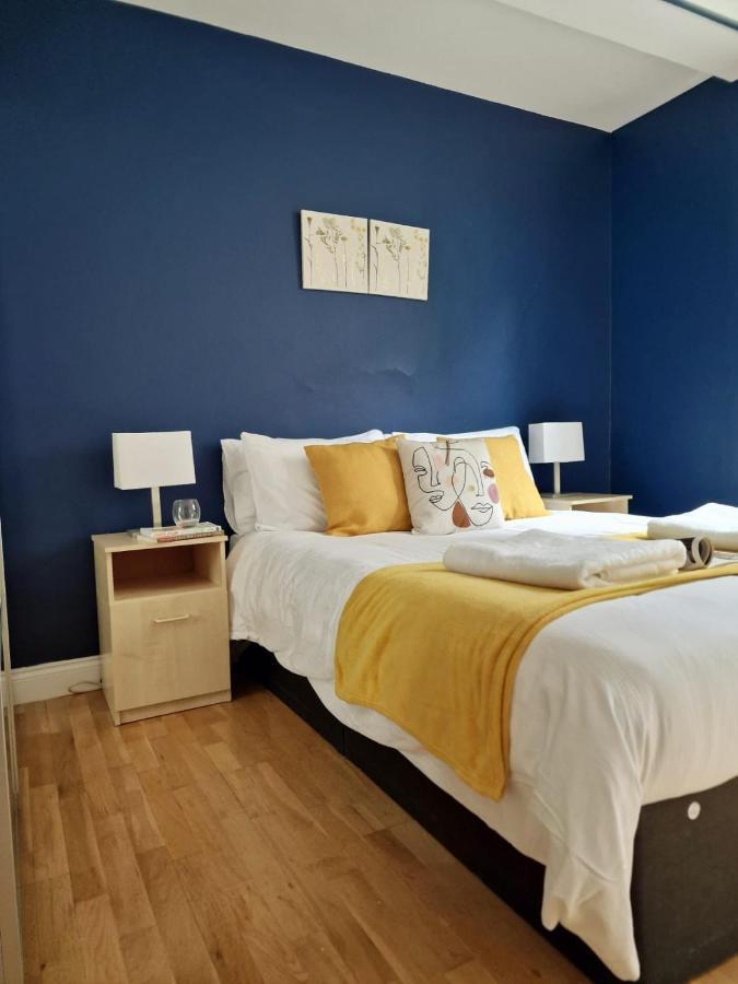 3 Bedrooms Flat Near Russell Square لندن المظهر الخارجي الصورة